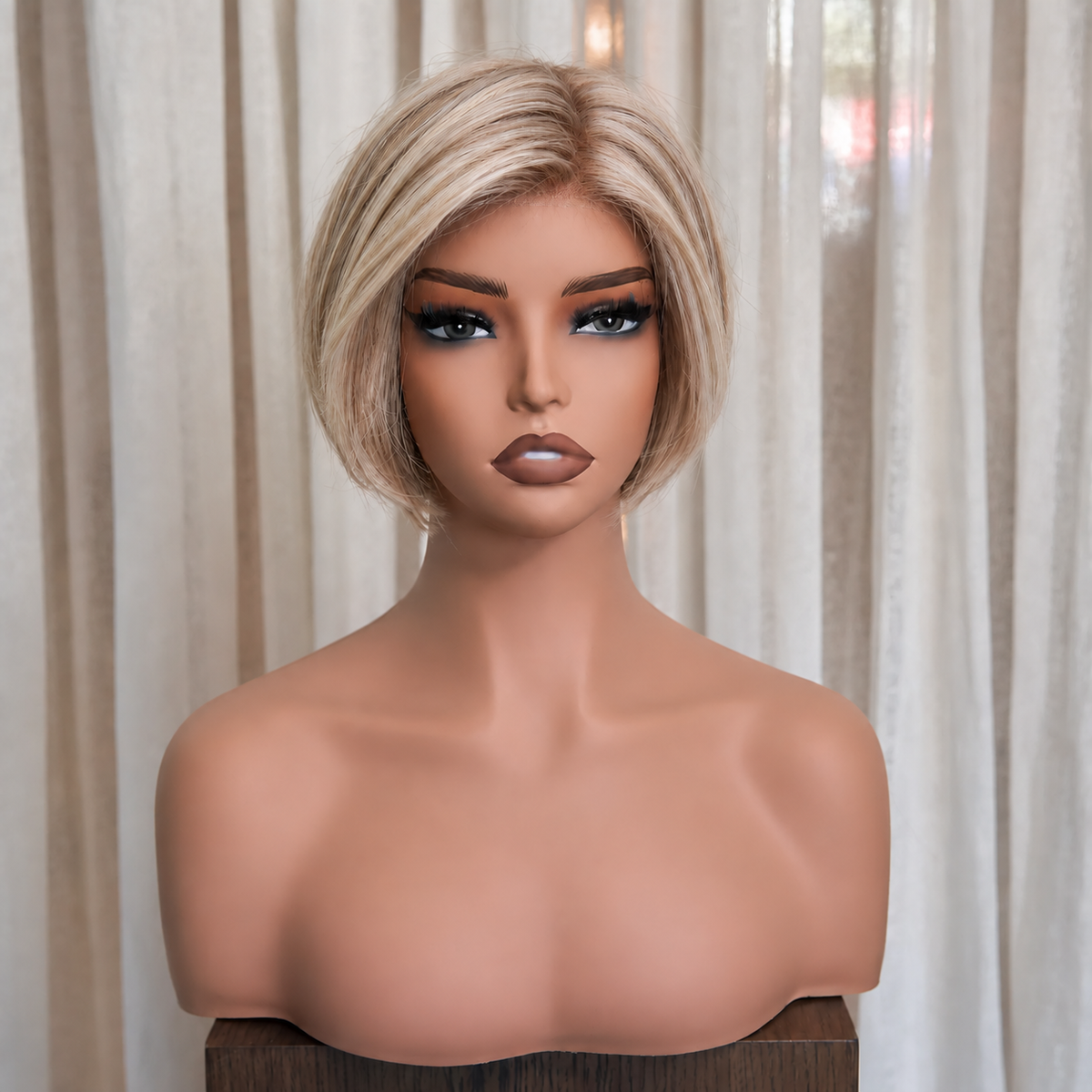ANNIKA - Beige Blonde - Mono Top Lace Front Wig