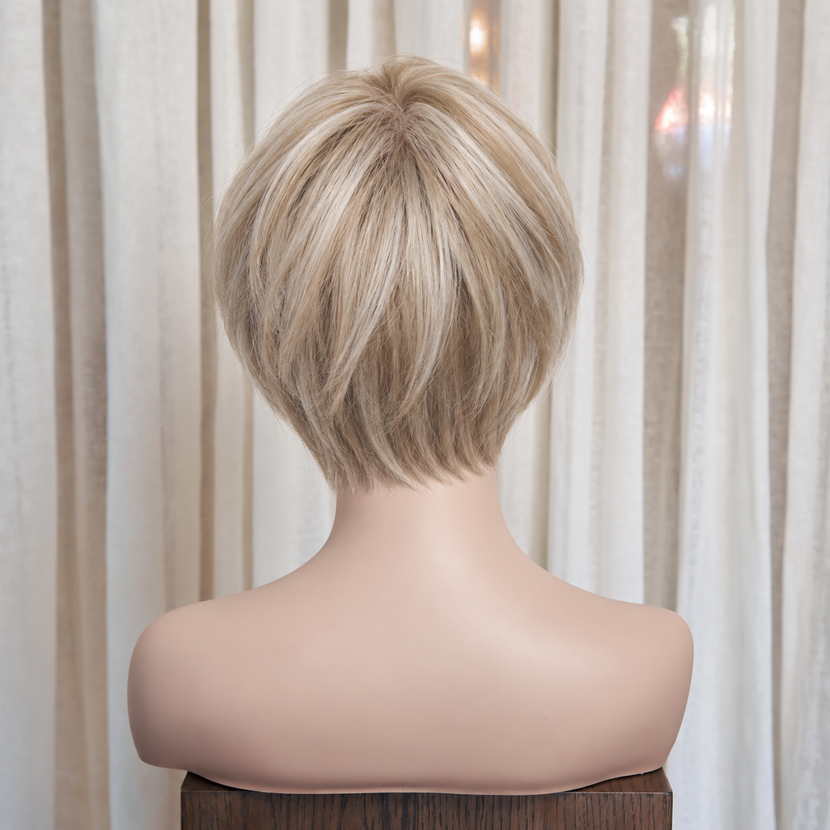 WINONA - Beige Blonde - Mono Top Lace Front Wig