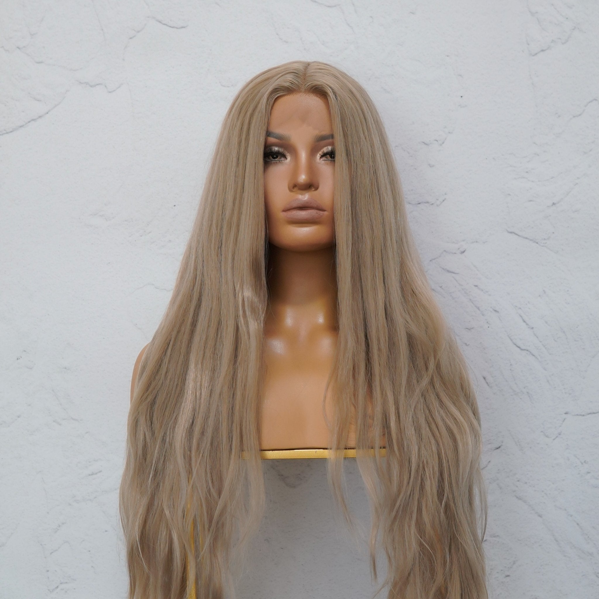 HANNAH Ash Blonde Lace Front Wig | Milk & Honey Wigs