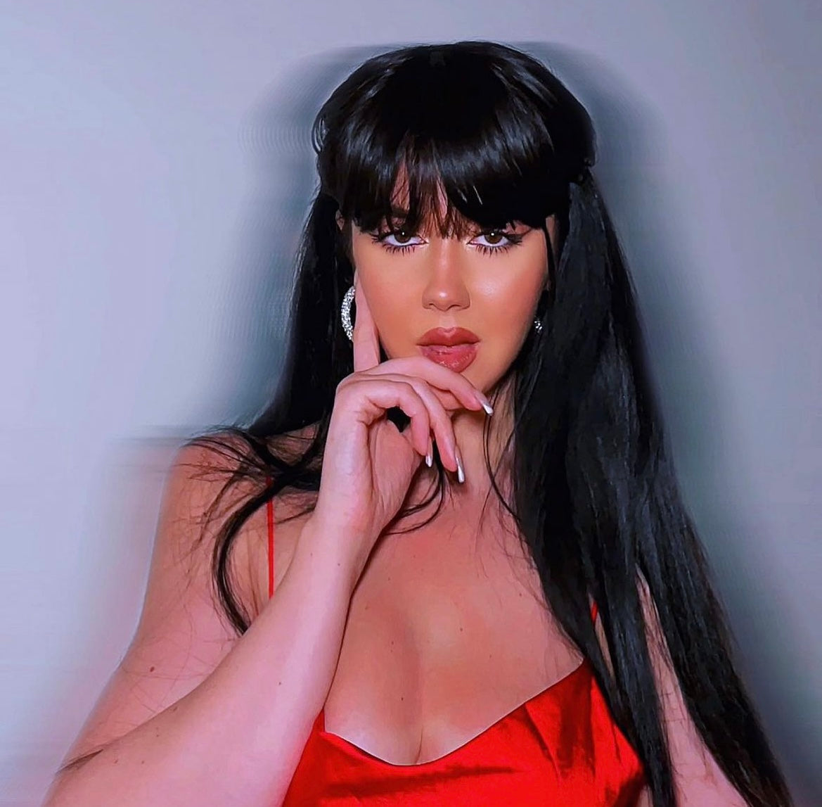 The Complete Guide to Black Wigs: From Jet Black to Soft Off-Black