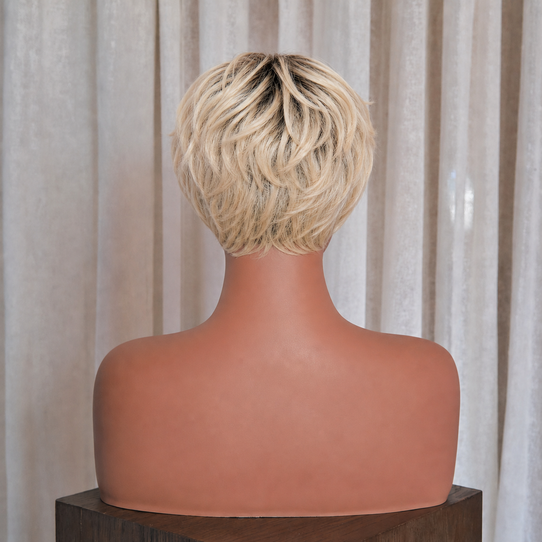 AUDREY Ombre Blonde Fringe Wig