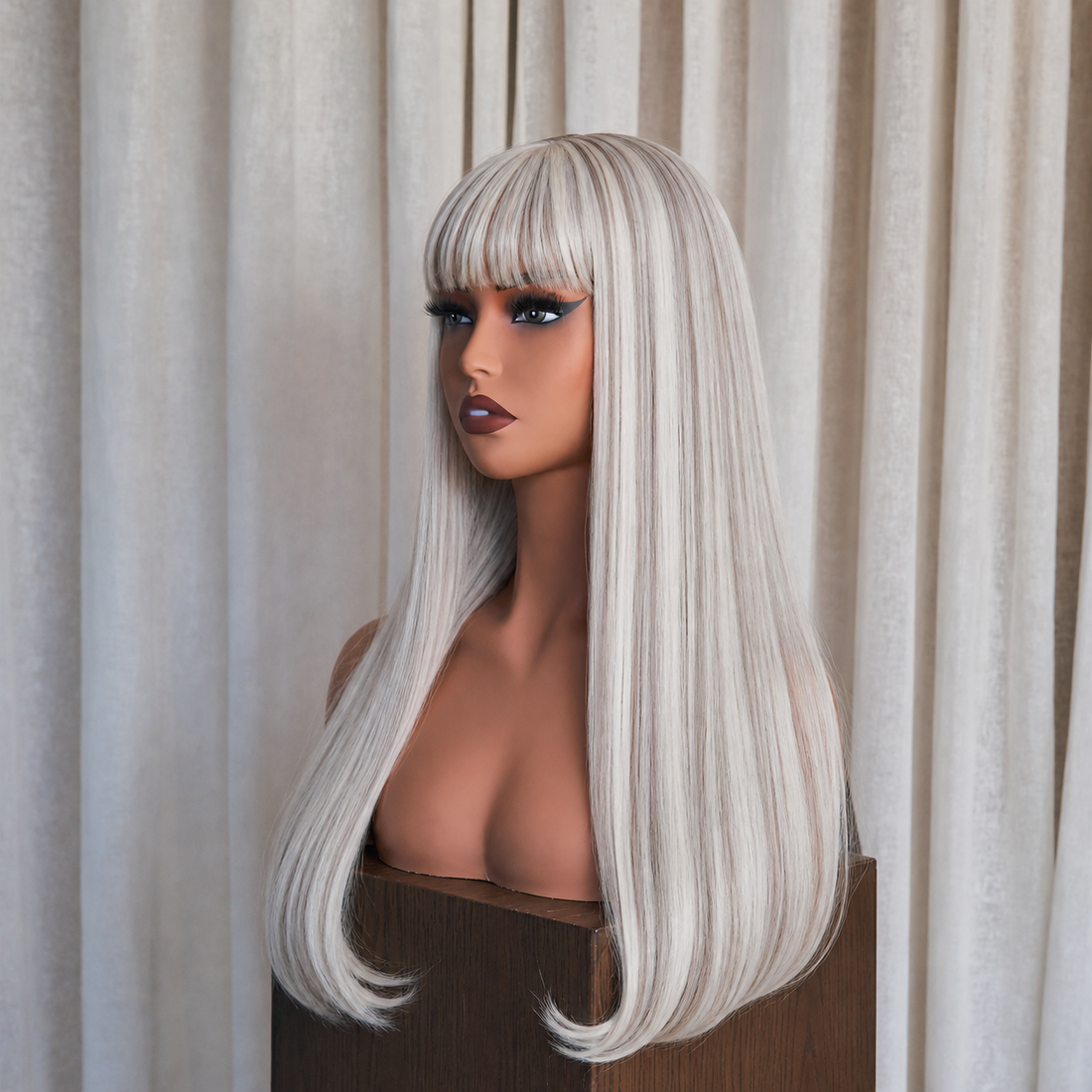 CHASE - White Blonde - Fringe Wig
