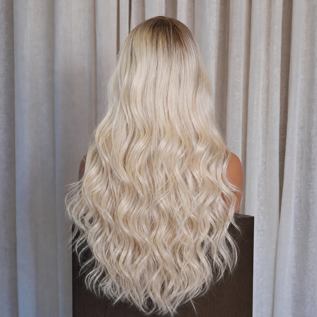 DAISY - Blonde Ombre - Fringe Wig