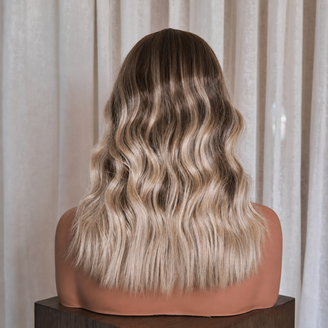 GEMMA - Ombre Blonde - Lace Front Wig