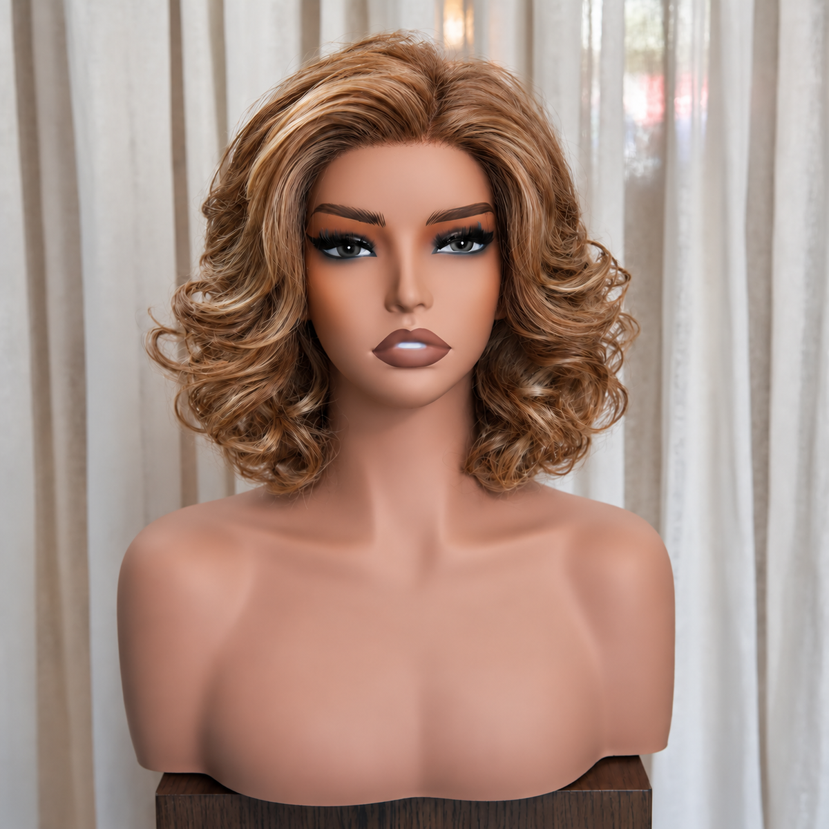 JUNIA - Golden Brown - Mono Top Lace Front Wig