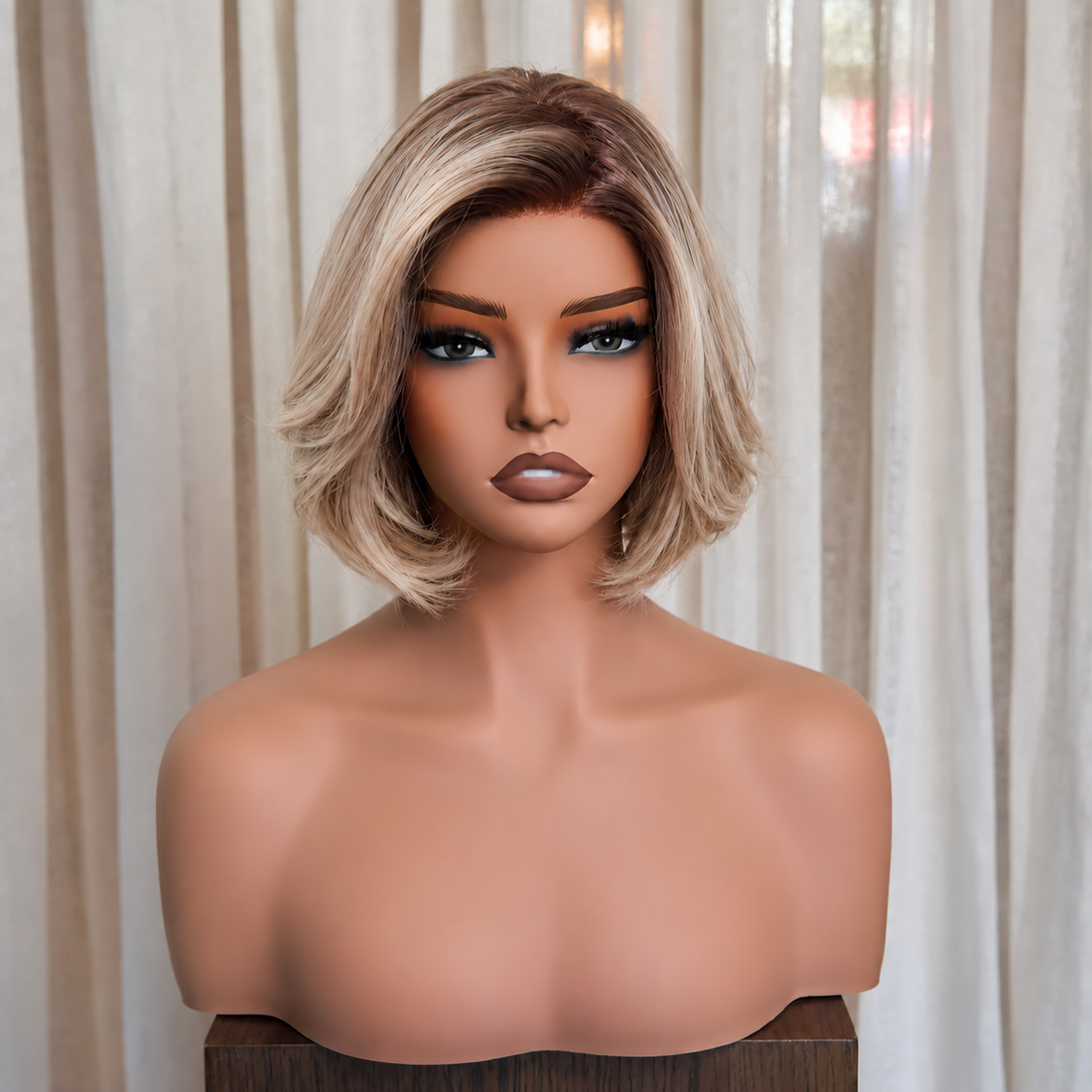 ARIELLE - Rooted Beige Blonde - Mono Top Lace Front Wig
