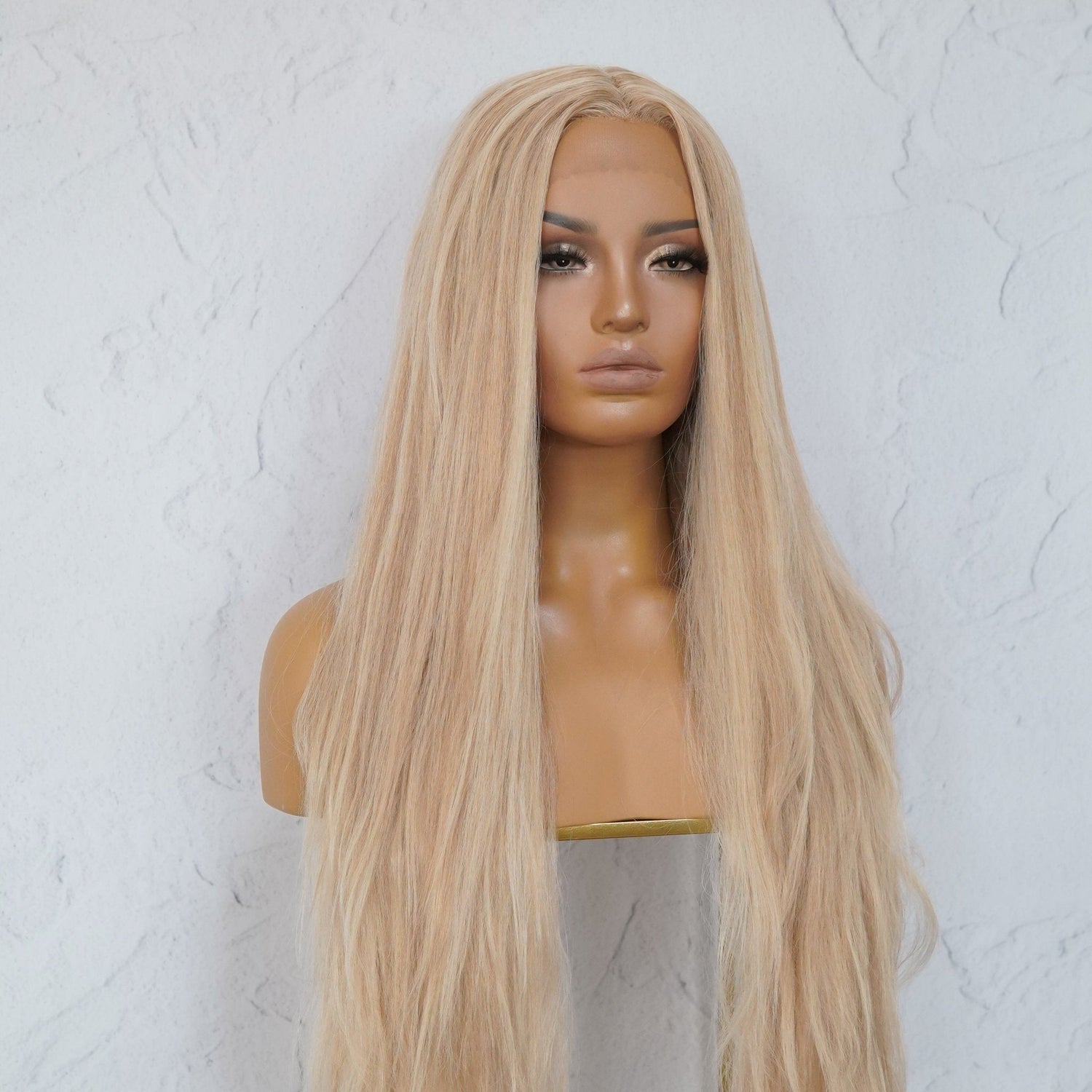 HANNAH Beach Blonde Lace Front Wig | Milk &amp; Honey Wigs