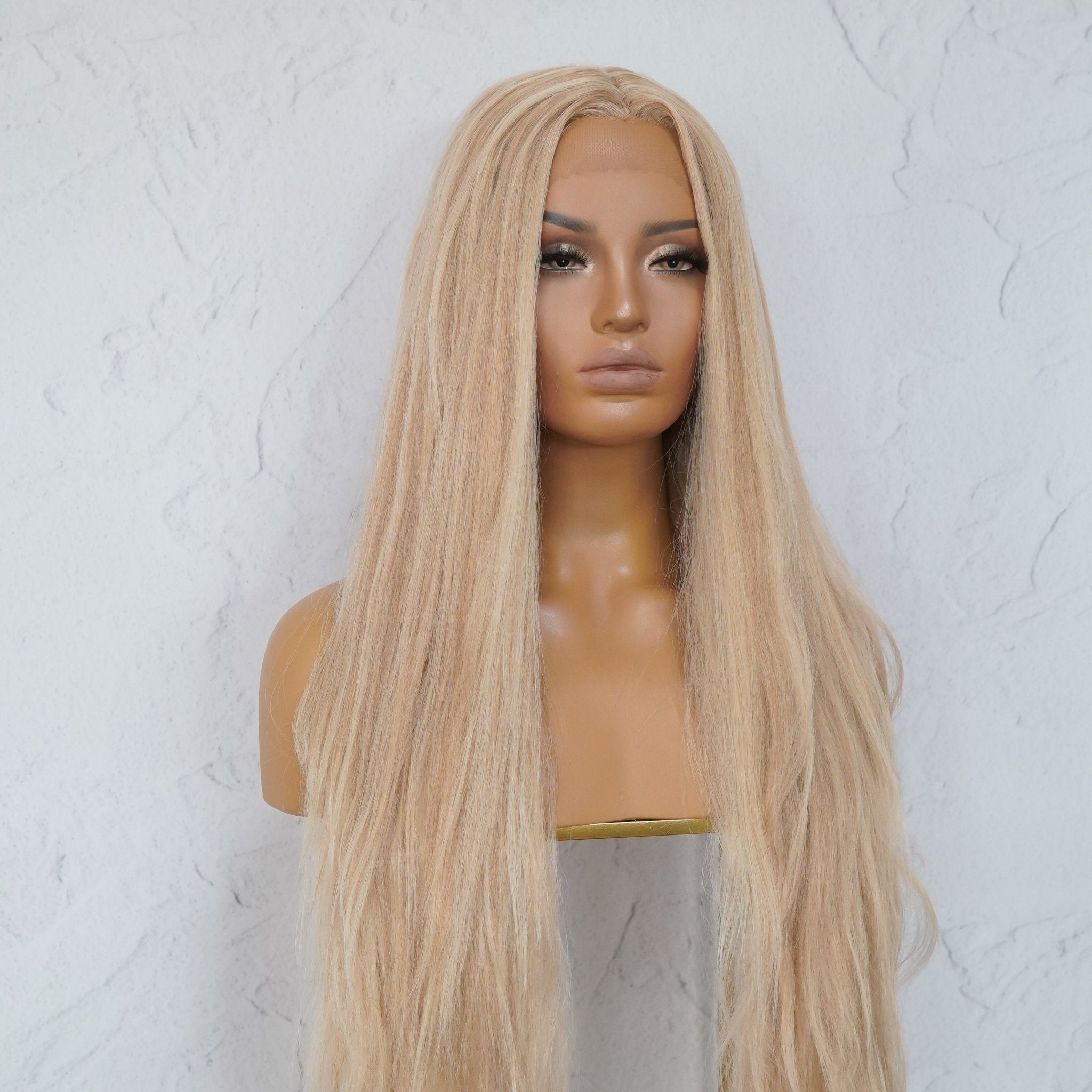 HANNAH Beach Blonde Lace Front Wig | Milk &amp; Honey Wigs