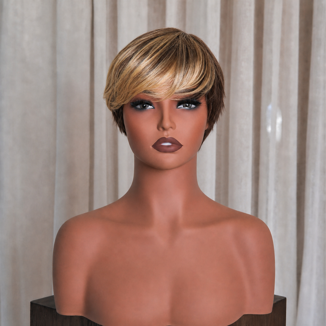 KATHY - Ombre Blonde - Fringe Wig